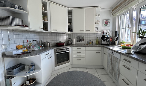 Stylish rental | 3 rooms I Between Cologne + Düsseldorf I Balcony I Garage I Kitchen takeover possible