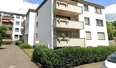 Helles 1-Zimmer-Apartment mit Balkon in ruhiger Lage in Waldnähe in Bergisch Gladbach, Refrath