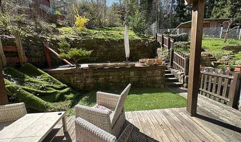 Ruhiges teil-/oder vollmöbliertes 3-Zimmer-Kleinod in Bestlage Calw – sofort bezugsfertig