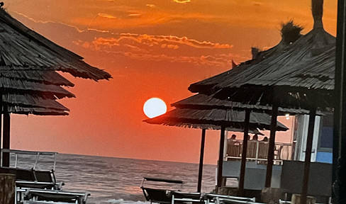 Albanien / Baugrundstück am Strand & Fotovoltaik-Land 500 Hektar