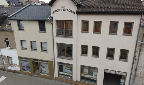 Real estate offer in Wurzen: Two residential and commercial buildings for sale