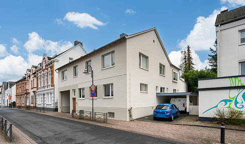 Attractive MFH in a central location in Bad Honnef with expansion potential