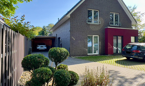 Family-friendly detached house with large plot in Oldenburg