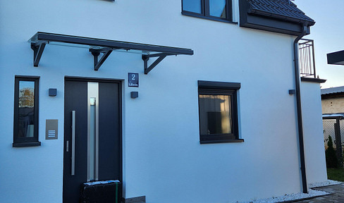 2-Zimmer Wohnung, Dachgeschoss, komplett saniert und modern