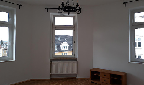 Well-kept 3-room apartment in Wuppertal. Free of commission!