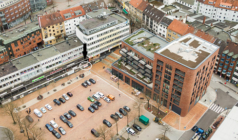 Versatile commercial space in Hamburg-Harburg's best location!