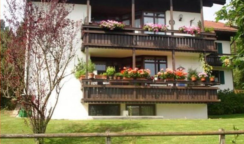 Freie, helle 45m² Wohnung mit herrlichem Bergblick