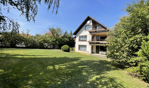 Spacious two-family house in Laichingen