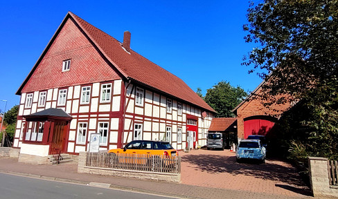 Resthof mit traumhaften Garten