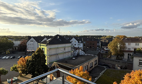 Frisch renovierte 2,5 Zimmer Wohnung mit Balkon in Essen Kupferdreh