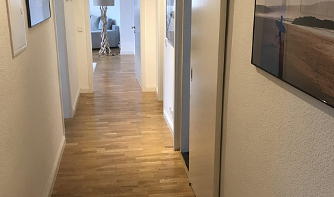 PV724 - Light-flooded 3-room apartment with modern furnishings