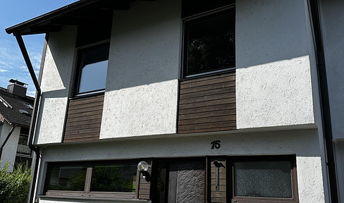 Terraced corner house in Eching