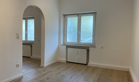 4-room apartment with balcony & fitted kitchen - Freshly renovated in a top location!