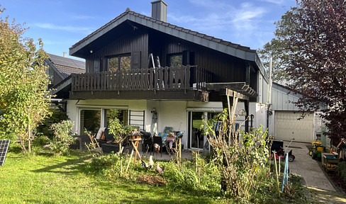 Einzigartiges, modernisiertes Einfamilienhaus in ruhiger Lage