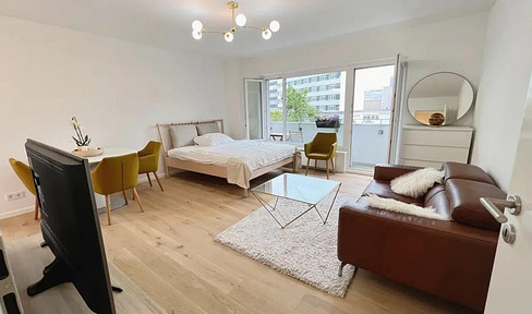 Beautiful fully furnished 1-room apartment in Berlin - all inclusive!