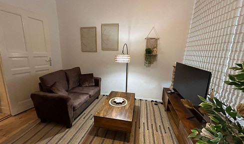 Brand new furnished, bright and quiet apartment in an old building in a perfect location