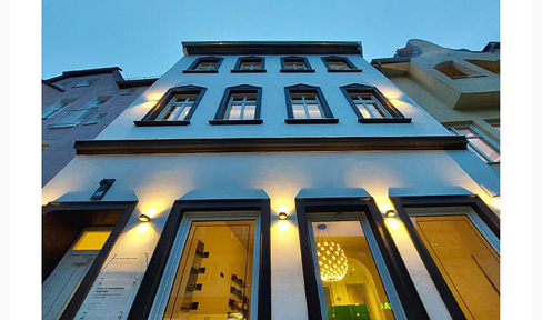 Top renovated house Altstadt Spandau