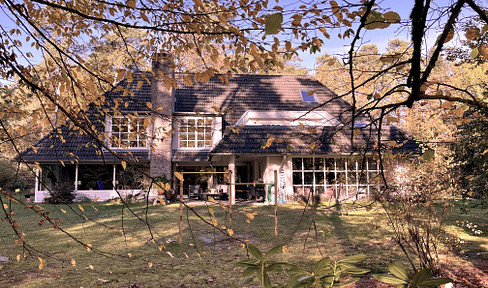 Eine Perle in der Nordheide. Kernsaniertes Landhaus für die große Familie in Bendestorf.