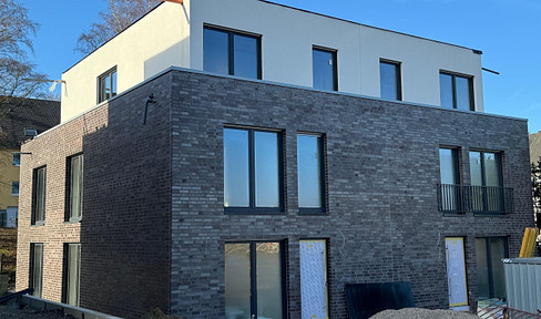 NEW BUILD KFW 55 | Large maisonette apartment with roof terrace in a quiet location in Essen-Borbeck