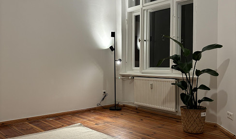 Freshly renovated 2 rooms in Neukölln