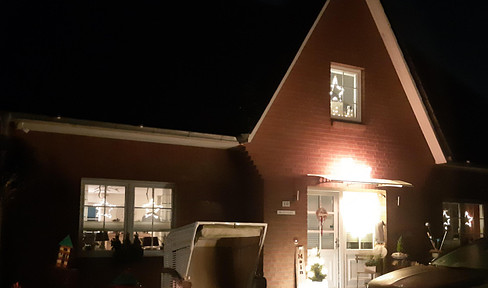 Detached single-family house in Jüchen-Hochneukirch on the edge of a field