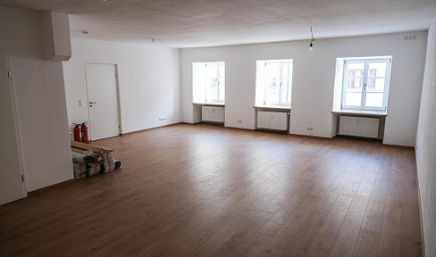 Sanierte 4-Zimmer Altstadt-Wohnung in Trostberg