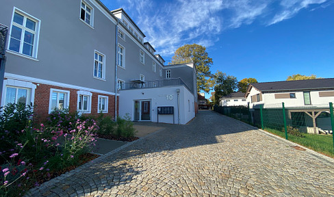 vollsanierte Wohnung mit KÜCHE am Fuße der Landeskrone mit großer Loggia