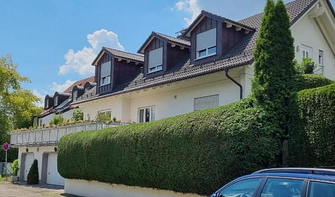 STARNBERG - Excellent condition. Detached/Semi-detached house with a 106 m² living area, in a fantastic location, large garden, 3 bedrooms + separate building.