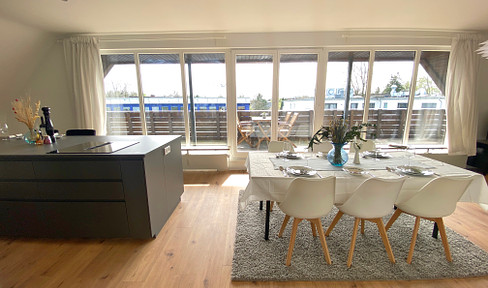 High-quality maisonette penthouse, first occupancy after refurbishment, incl. garage, without brokerage fee