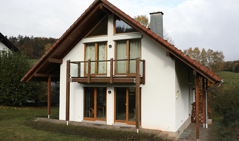 Living with a view - detached house in Flörsbachtal, commission-free