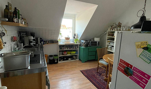 Beautiful 3-room attic apartment in OS-Wüste