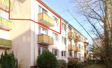 Commission-free & immediately available 3-room apartment in Barmbek-Süd