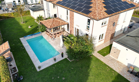 PROVISIONSFREI Neuwertiges, gepflegtes Traumhaus mit Pool zum wohlfühlen
