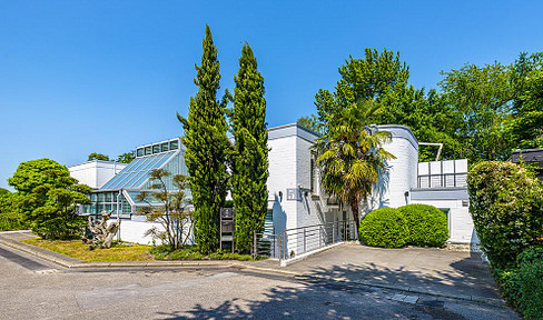 Komplett saniertes Architektenhaus direkt am Landschaftsschutzgebiet von Metzkausen
