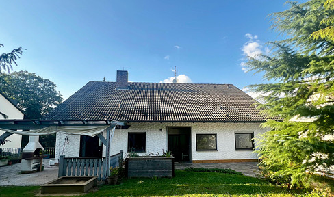 Large detached house in a very good and quiet location close to nature in Wolkersdorf *Commission-free