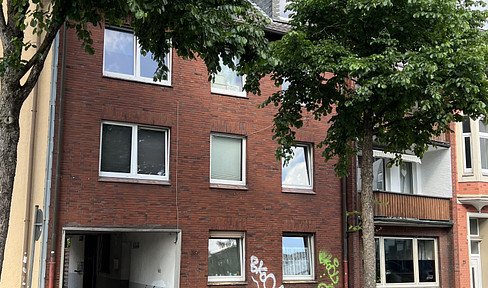 Spacious apartment building for sale in Recklinghausen