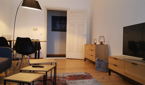 Furnished, renovated 2-room apartment in the Nordisches Viertel with balcony (max. 1 year)