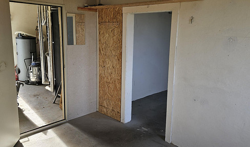 Lockable storage room Leopoldshöhe Bechterdissen, quiet storage