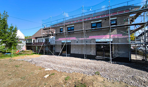 Semi-detached house - turnkey