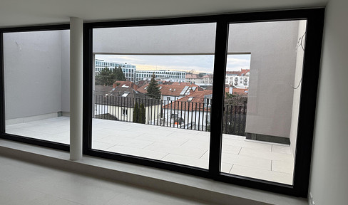 3 ZKB new building, penthouse, quiet location