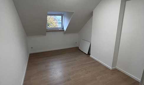 Modernized attic apartment with charm - 2 rooms in Mönchengladbach-Rheydt