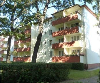 Partly furnished 2 room apartment with sunny balcony in Siemensstadt