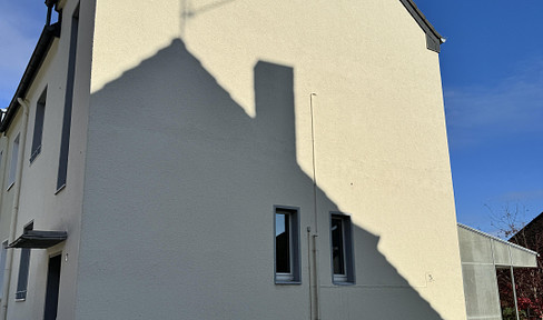 Shared room in Rheinbach, garden, parking space