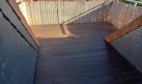 Sehr schöne 3 Zimmerwohnung mit sehr schöner Dachterrasse zu vermieten