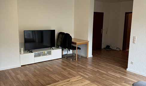 Bright, well-kept 2-room apartment with balcony and separate fitted kitchen in Heilbronn - Sontheim