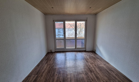 Affordable, pretty 3-room apartment with balcony