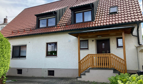 Haus in zentraler ruhiger Lage in Dasing