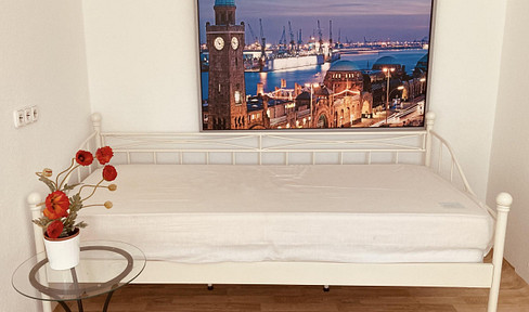 = AVAILABLE IMMEDIATELY = BEAUTIFUL, QUIET, AND FURNISHED ROOMS in Hamburg North/East.