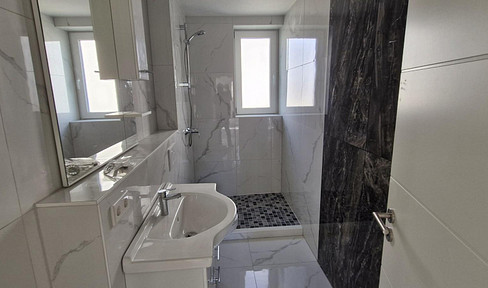 Top location, first occupancy from June, 2025 after renovation, 5-room apartment, underfloor heating.