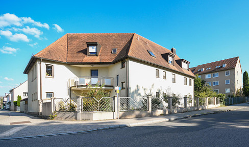 Exclusive apartment building with garages and carports on a 750 m² plot